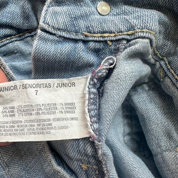 Y2K micro mini shorty shorts, classic L.e.i Ashley LowRise, embroidered, size 7 - Picture 8 of 8